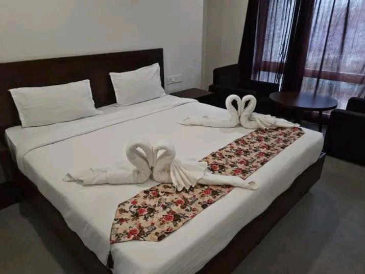 Hotel East International Tinsukia المظهر الخارجي الصورة